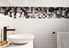 Mozaikowe wykończenie ściany w łazience Cerrad Cambia