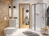Aranżacja jasnej łazienki z drewnianymi akcentami