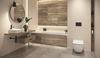 Aranżacja jasnej łazienki z płytkami ze wzorem drewna