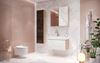 Różowa łazienka z marmurowymi wykończeniami