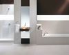 Aranżacja łazienki z białą mozaiką Paradyż Altea/Albir