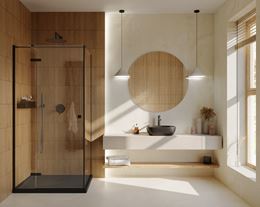 Lamele i jasny kamień w łazience z kabiną narożną