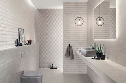 Szara łazienka w minimalistycznym stylu