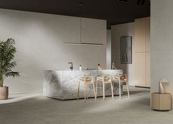 Duża kuchnia z wyspą w wielkoformatowym kamieniu Cerrad Softstone