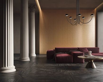 Salon glamour z miedzianą ścianą