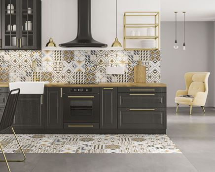 Nowoczesna kuchnia otwarta zdobiona płytkami z kolekcji Paradyż Diamante