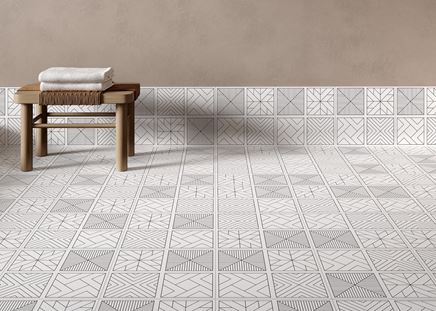 Łazienka w beżach z geometrycznymi płytkami Opoczno Lovely Patchwork