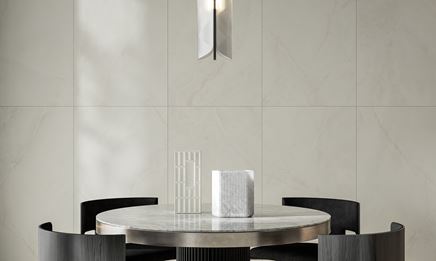 Detal płyt w kolorze ivory w jadalni