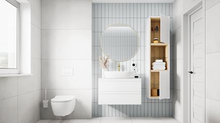 Biała łazienka z cegiełkową ścianą