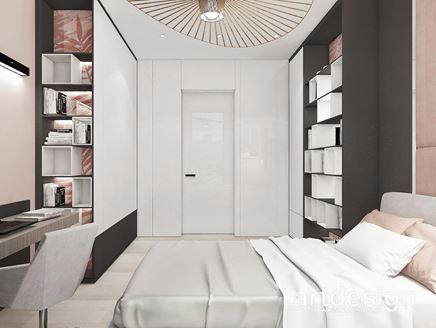 Dziewczęcy pokój w bieli i pudrowym różu