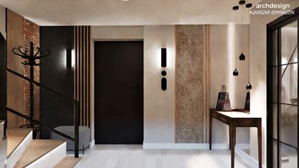 Wiatrołap w domu z dekoracyjnymi akcentami na ścianach