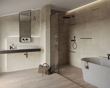 Minimalistyczna, beżowa łazienka w strukturze i drewnie