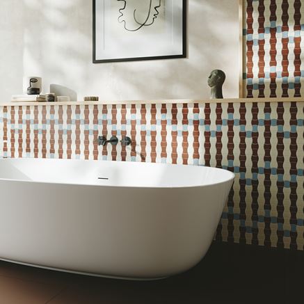 Ściana w łazience wykończona mozaiką Modernizm