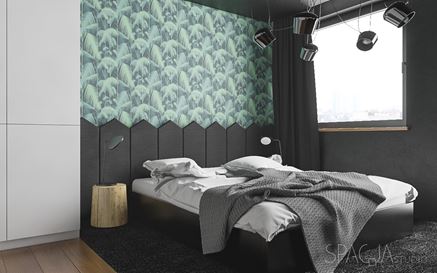 Ciemna sypialnia z florystyczną tapetą
