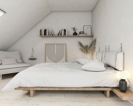Biała sypialnia na poddaszu w stylu skandnynawskim