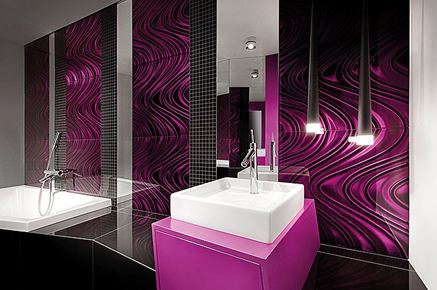Aranżacja nowoczesnej łazienki w fiolecie