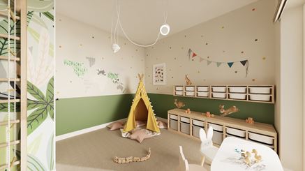Pokój zabaw kilkulatki z zielenią, drewnem i żółtym namiotem