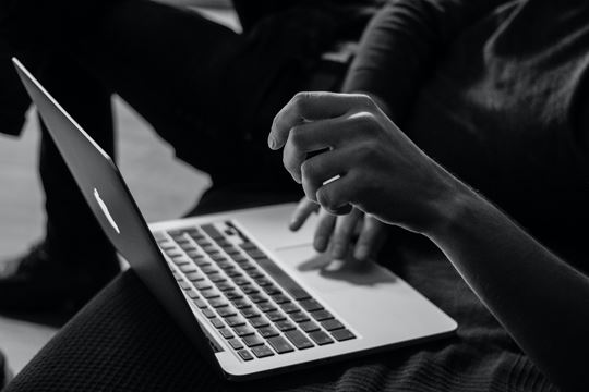 Darmowe ogłoszenia w internecie, czyli jak pozbyć się niepotrzebnych przedmiotów