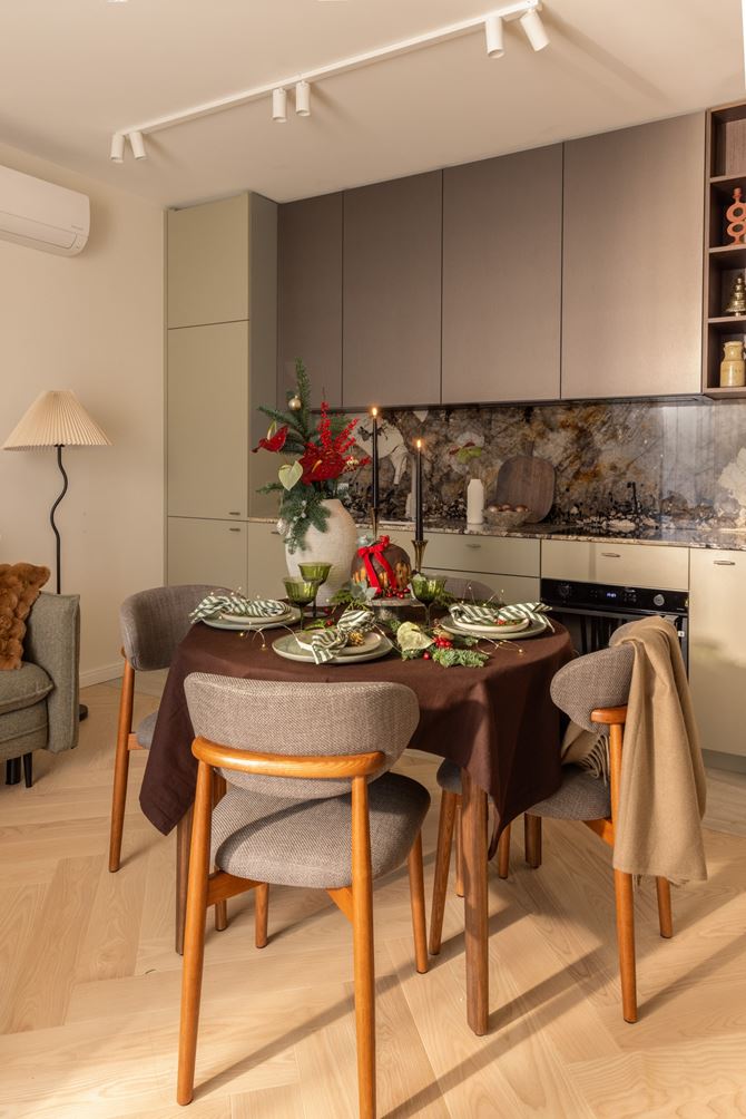 Świąteczny klimat w domu. projekt Decoroom fot. Pion Poziom.jpg