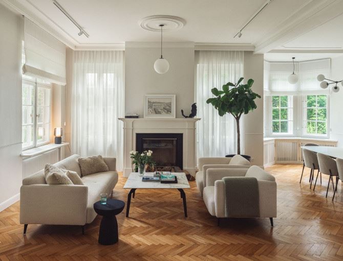 Ponadczasowe porozumienie: willa z wnętrzami AMOK Architecture