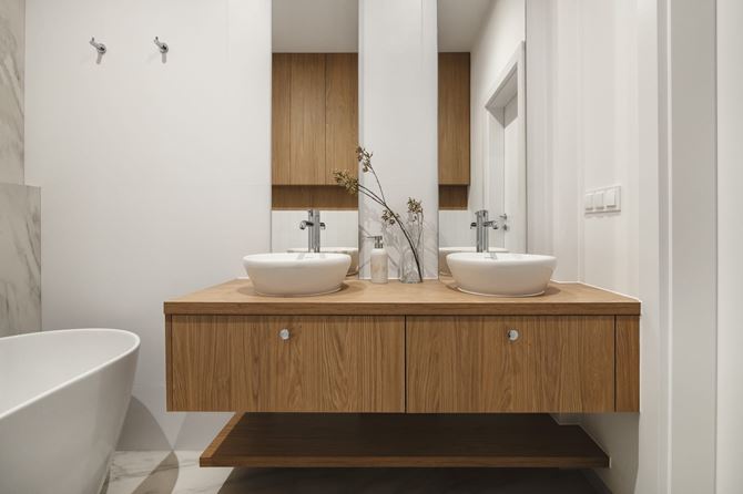 Dwie umywalki w łazience - projekt Decoroom, fot. Kamila Markiewicz-Lubańska-Wnętrza w Obiektywie  (17).jpg