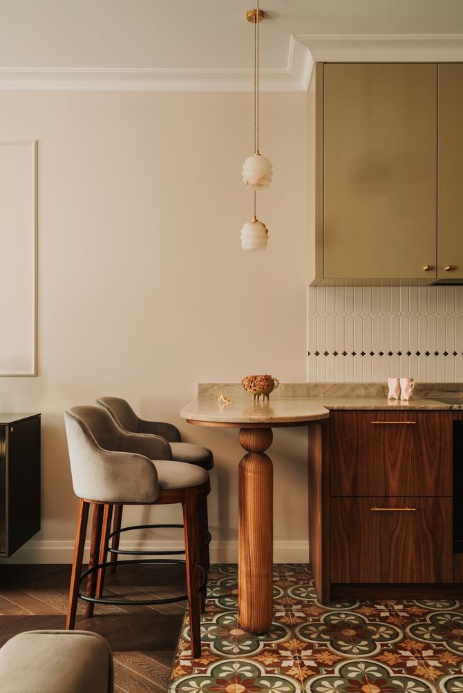 Mała wyspa w kuchni. Projekt Pracownia Buduar,  Zdjecia-Migdał Studio (10)-min.jpg