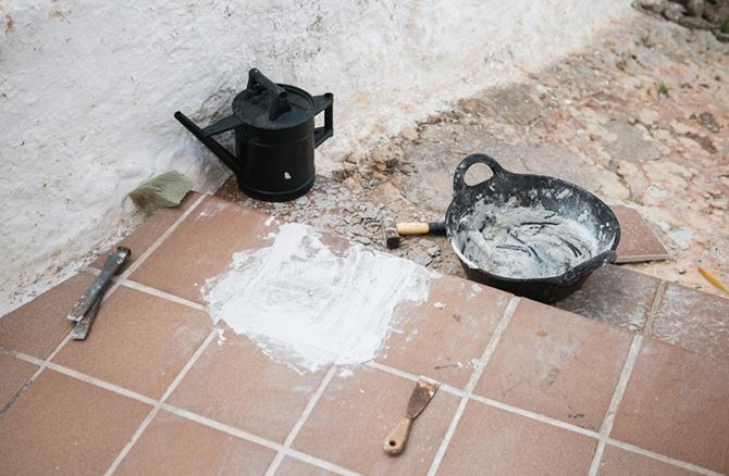 zaprawa przy schodach