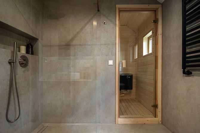 Sauna w lazience - projekt Decoroom fot. Kamila Markiewicz-Lubańska-Wnętrza w Obiektywie  (6)-min.jpg