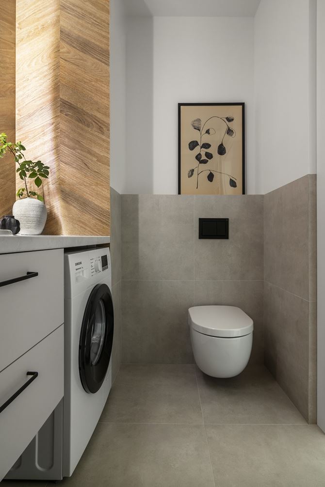 Szare płytki w łazience. Projekt Decoroom, fot. Kamila Markiewicz-Lubańska, Wnętrza w Obiektywie (4)-min.jpg