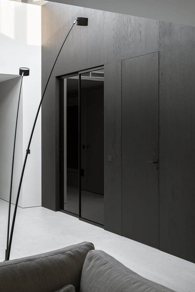 Arsenowicz Design - Black Minimal House - 31-min.jpg