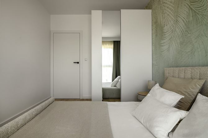 Zabudowa w sypialni. projekt Decoroom, fot. Kamila Markiewicz-Lubańska, Wnętrza w Obiektywie (9)-min.jpg