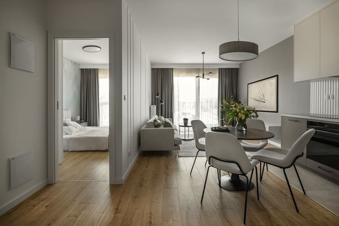 Widok na salon i jadalnię. projekt Decoroom, fot. Kamila Markiewicz-Lubańska, Wnętrza w Obiektywie (16)-min.jpg