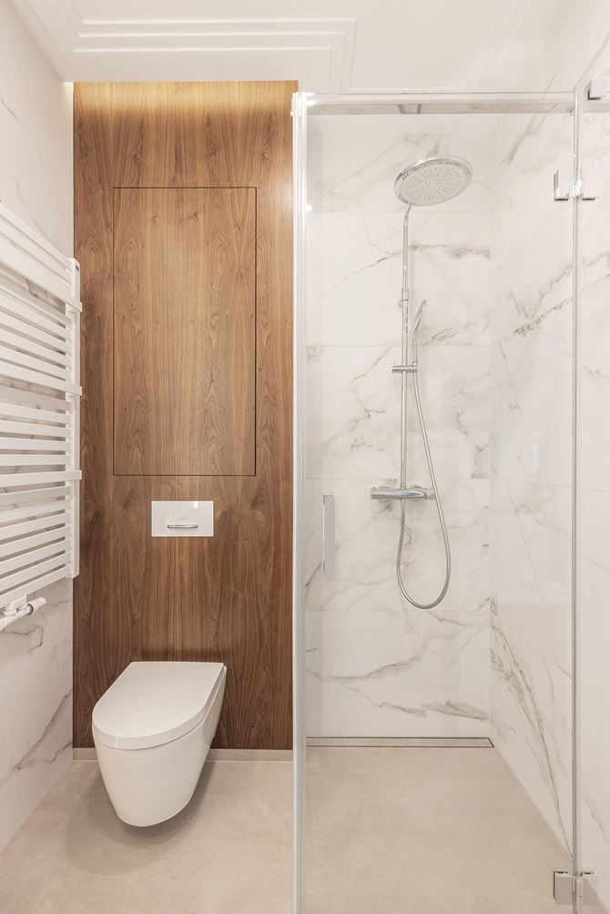 Marmurowa łazienka z prysznicem Makao Home