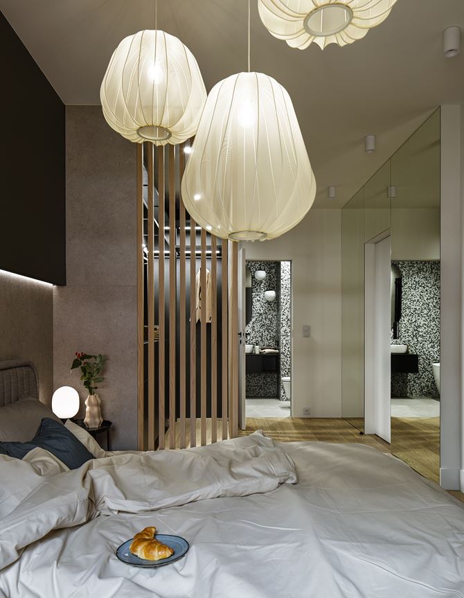 Widok na sypialnię Realizacja Tilla Architects fot. Yassen Hristov, stylizacja Gabriela Słomińska