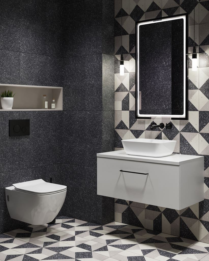 Antracytowa łazienka z geometrycznymi dekorami