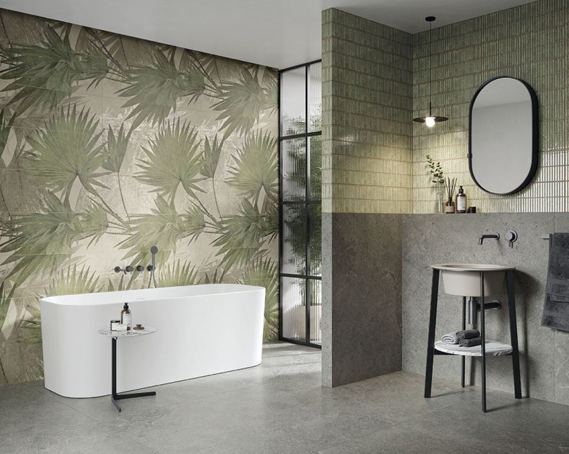 Szaro-zielona łazienka dekoracyjnym panelem