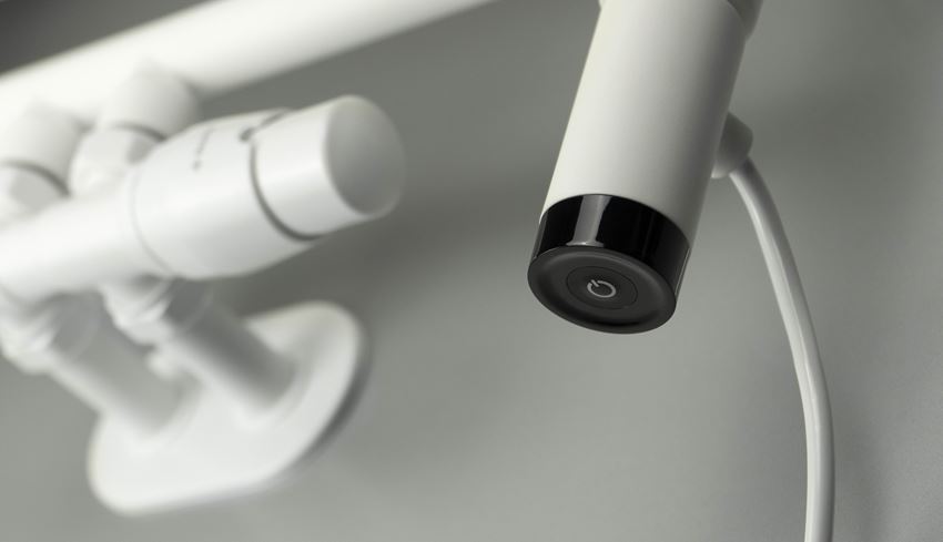 Grzałka do grzejnika łazienkowego 600 W bianco Deante Silia