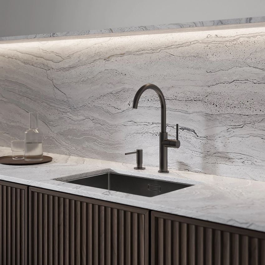 Dozownik kuchenny grafit szczotkowany Omnires Modern Project