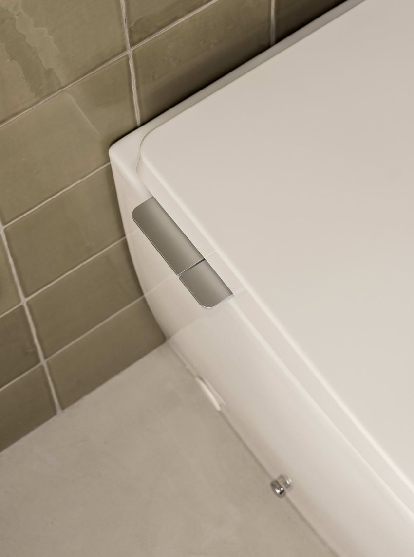 Miska WC stojąca ze zintegrowanym zbiornikiem In-Tank® zewnętrzne podłączenie wody z deską 56,5 cm, biała Roca Avant