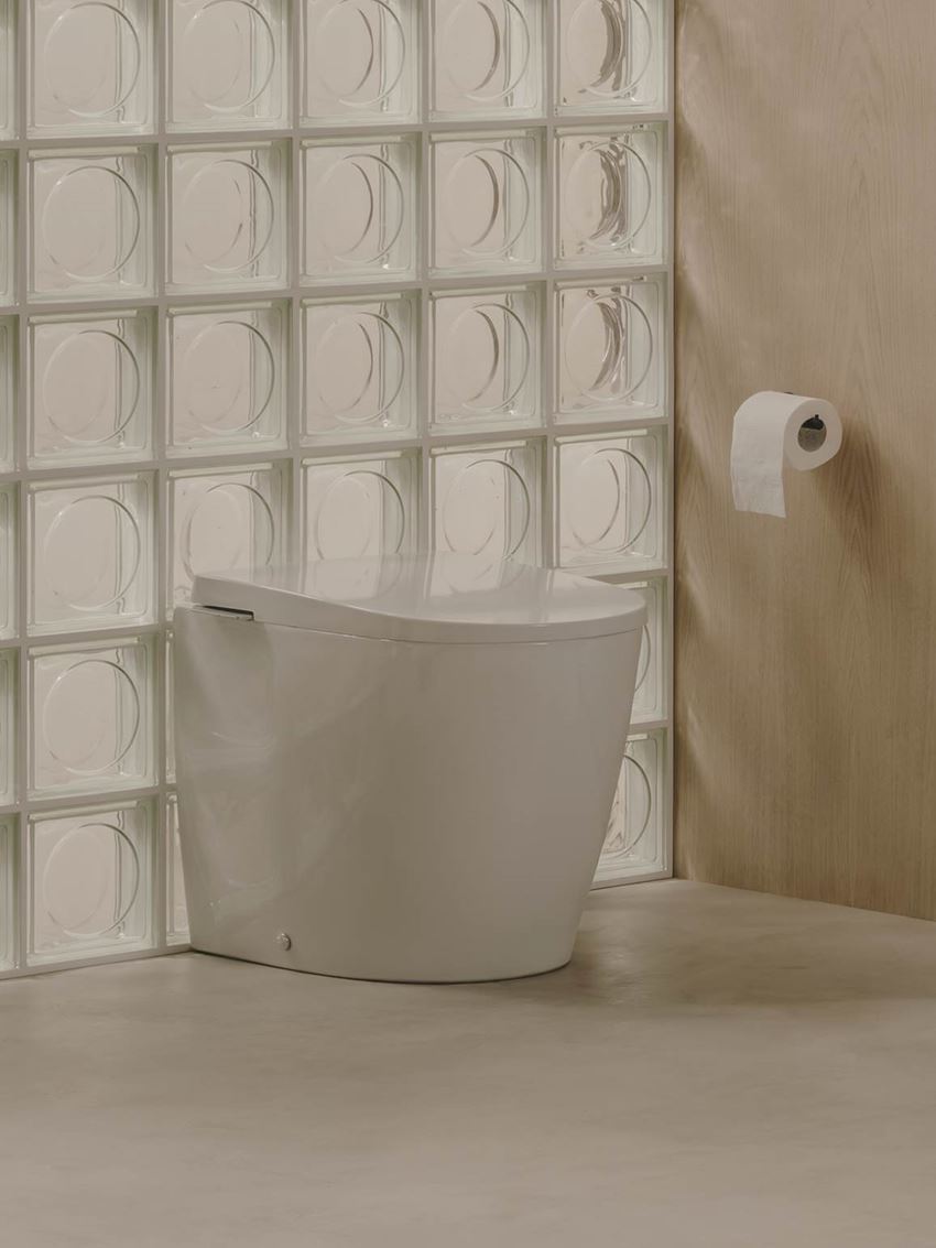 Miska WC stojąca ze zintegrowanym zbiornikiem In-Tank® z deską 56,5 cm biała Roca Avant