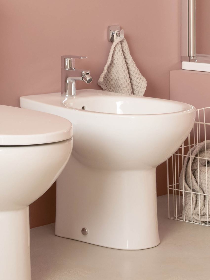 Bidet stojący 35x53 cm biały Roca Victoria