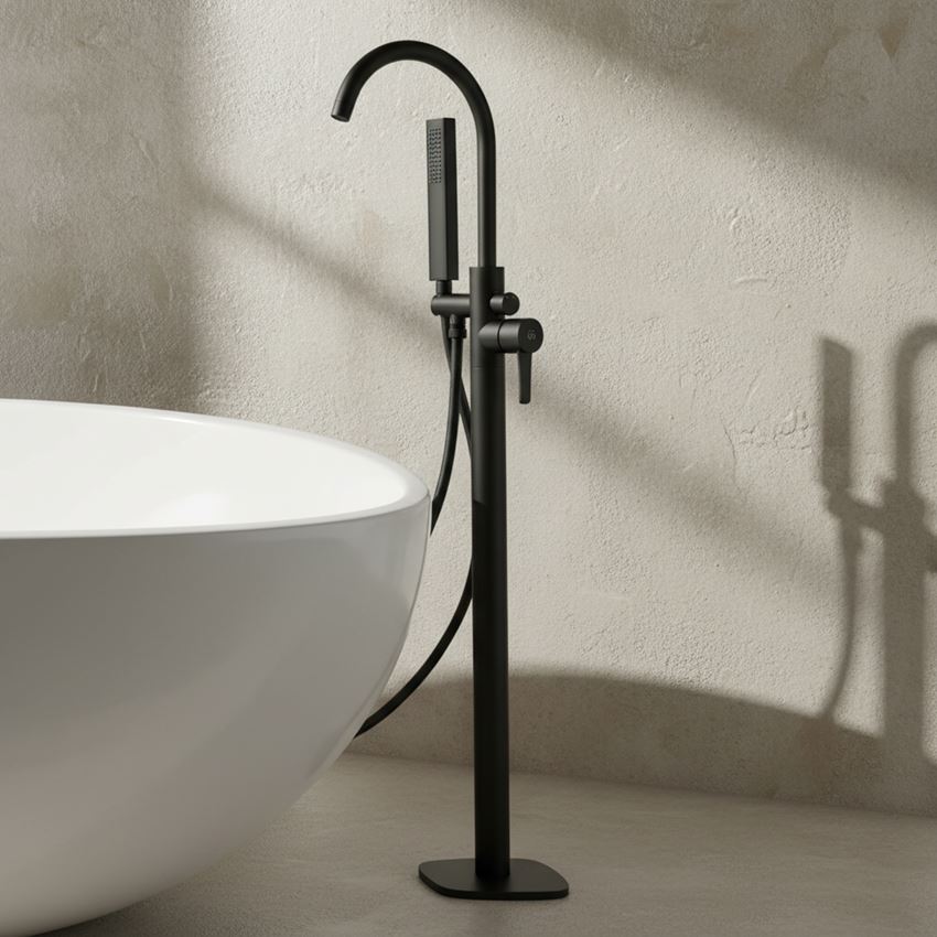 Bateria wannowa wolnostojąca czarna IÖ Ronne