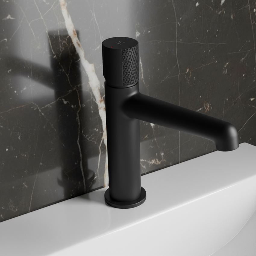 Bateria umywalkowa stojąca korek klik-klak czarna IÖ Vida