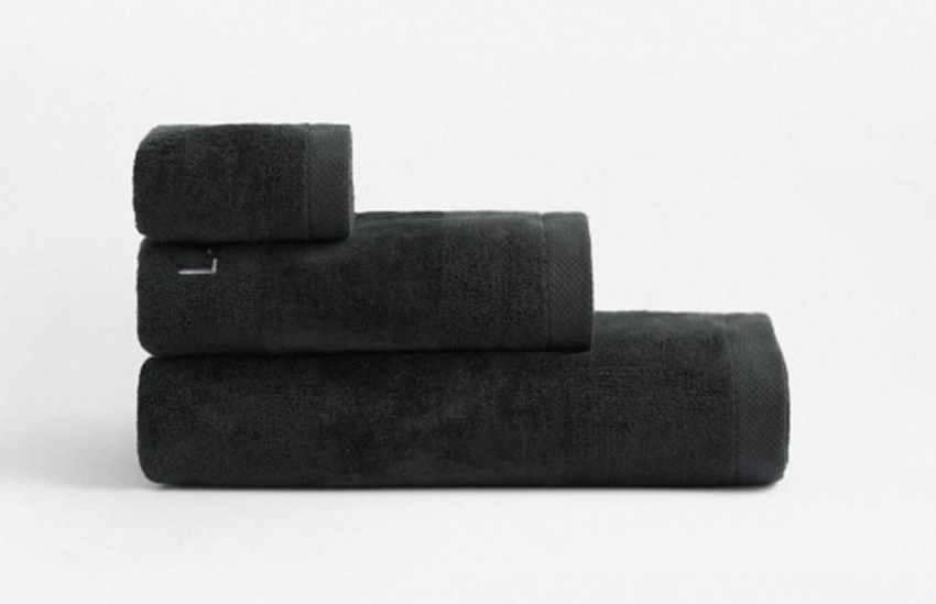 Ręcznik łazienkowy La Mania Home Ręcznik Mono Mania Black 30x50